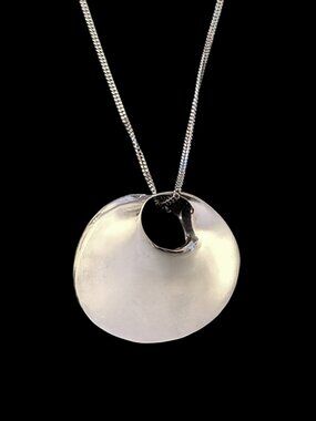 925 Sterling Silver Open Circle Mobius 1.33" Pendant 18" Chain Necklace